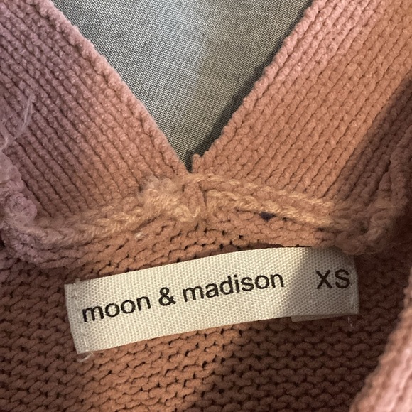 Cropped sweater - Picture 4 of 9